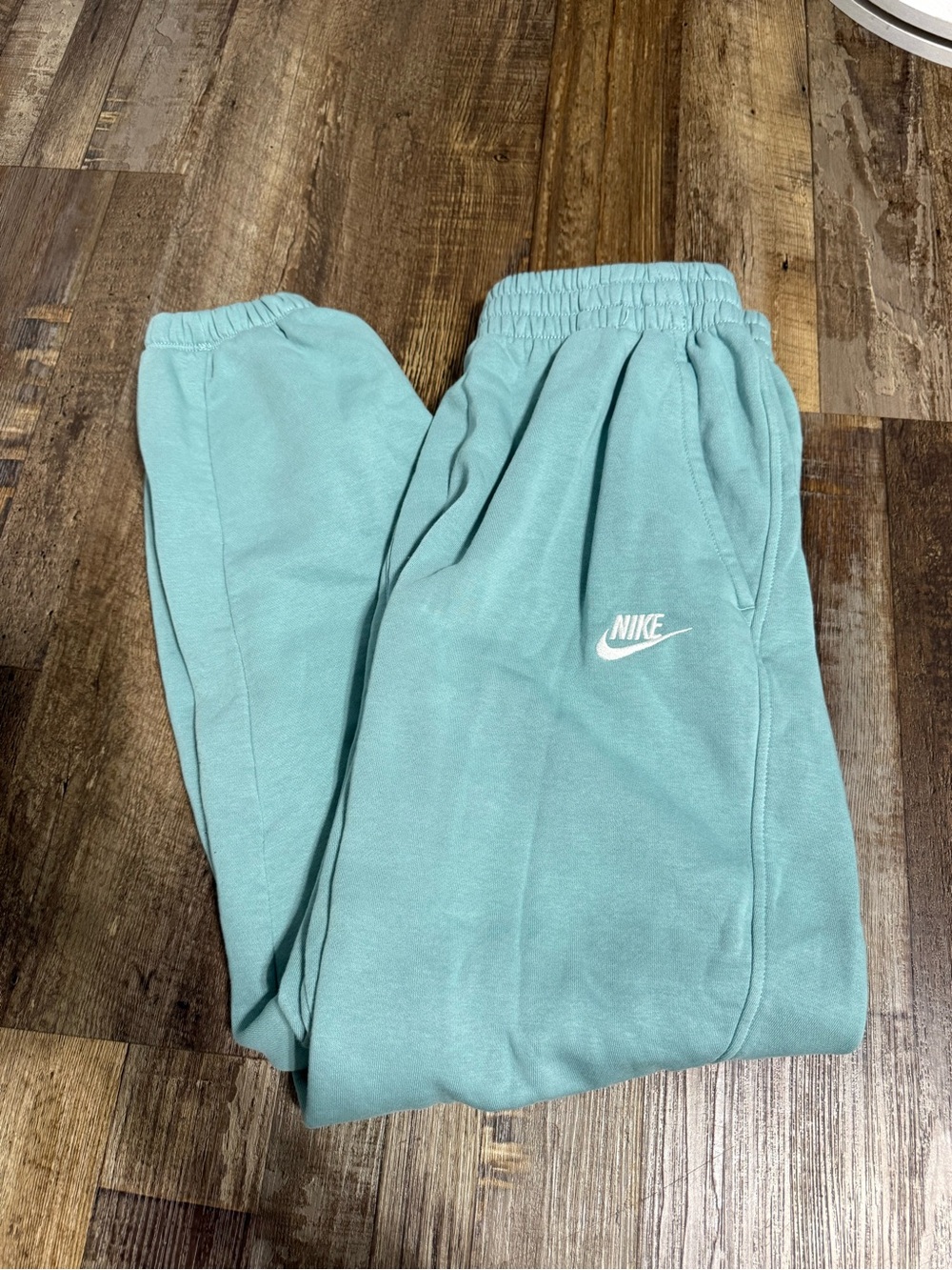Nike Jogger Pants in Green Like New